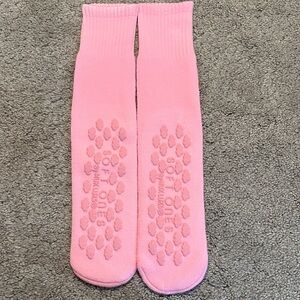Muk Luks Soft Pink Non-Slip Socks